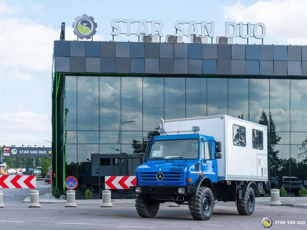 Unimog Mercedes-Benz Unimog U 4000 4x4 Camper Expeditio - Kabiinišassiiga veoauto: pilt 1 Unimog Mercedes-Benz Unimog U 4000 4x4 Camper Expeditio - Kabiinišassiiga veoauto: pilt 1