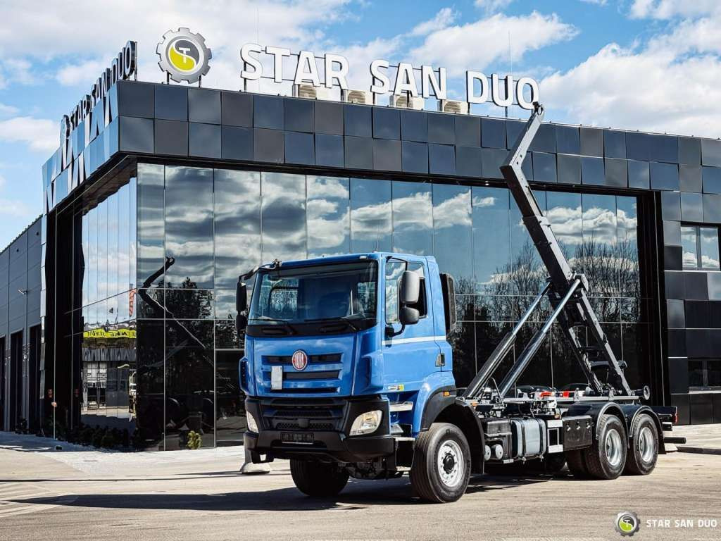 Tatra T158 PHOENIX 6x6 Euro 6 - Veoauto: pilt 1 Tatra T158 PHOENIX 6x6 Euro 6 - Veoauto: pilt 1