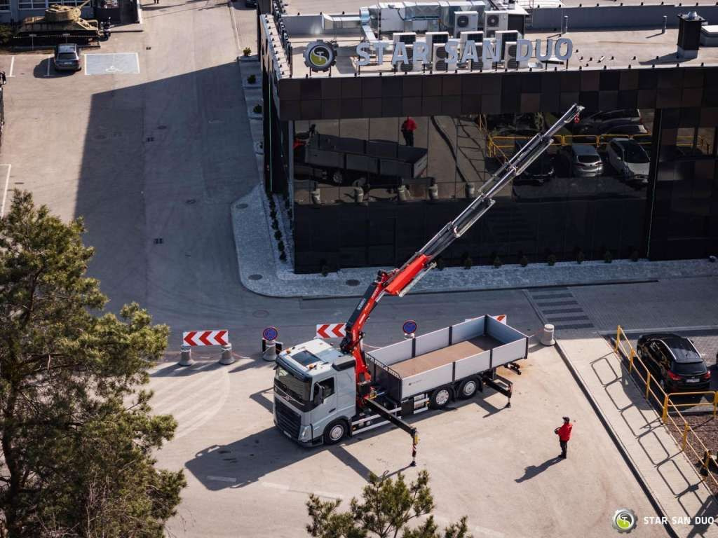 Volvo FH 500 6x2 FASSI F545R.A.2.25 CRANE KRAN NEW !! - Kraanaga veoauto: pilt 4 Volvo FH 500 6x2 FASSI F545R.A.2.25 CRANE KRAN NEW !! - Kraanaga veoauto: pilt 4
