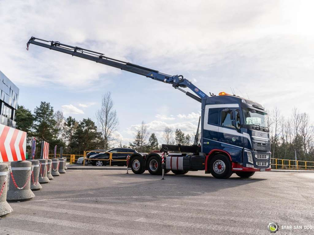 Volvo FH 500 6x2 HMF 3220-K5 HDS Crane Euro 6 - Kraanaga veoauto: pilt 3 Volvo FH 500 6x2 HMF 3220-K5 HDS Crane Euro 6 - Kraanaga veoauto: pilt 3