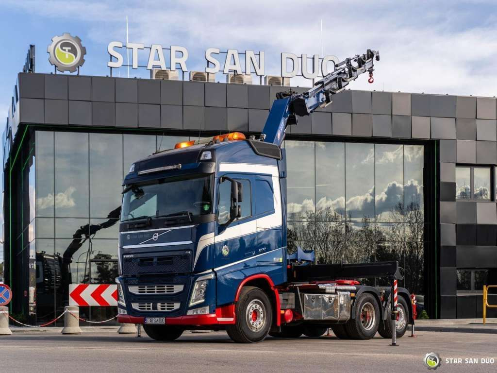 Volvo FH 500 6x2 HMF 3220-K5 HDS Crane Euro 6 - Kraanaga veoauto, Sadulveok: pilt 1 Volvo FH 500 6x2 HMF 3220-K5 HDS Crane Euro 6 - Kraanaga veoauto, Sadulveok: pilt 1
