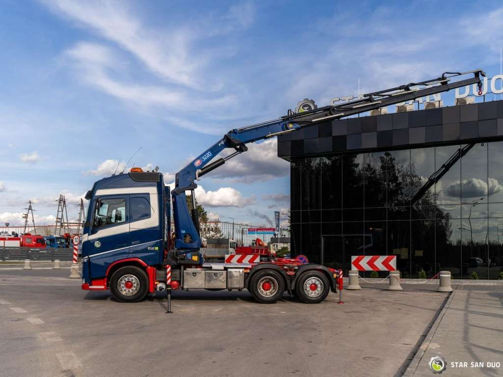 Volvo FH 500 6x2 HMF 3220-K5 HDS Crane Euro 6 - Kraanaga veoauto: pilt 2 Volvo FH 500 6x2 HMF 3220-K5 HDS Crane Euro 6 - Kraanaga veoauto: pilt 2