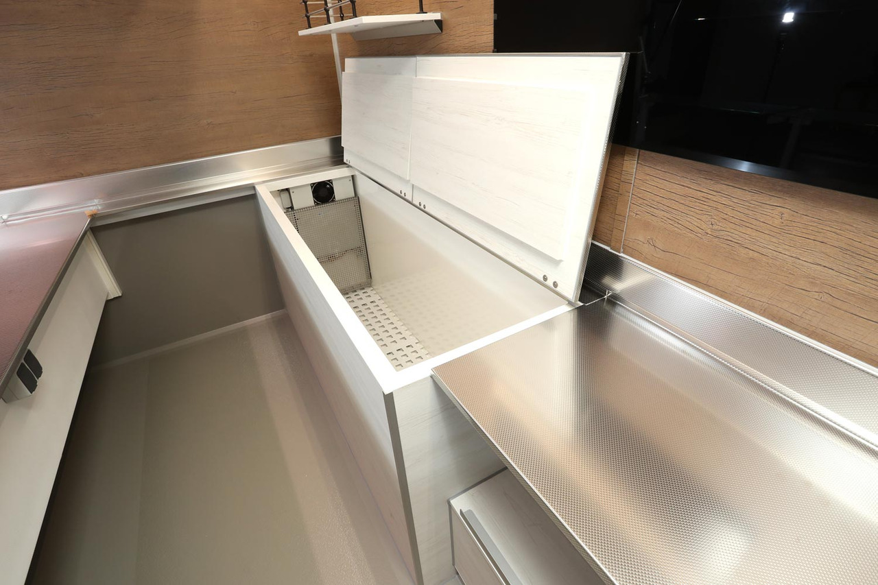 Verkaufsanhänger BORCO HÖHNS - Toitlustus haagis: pilt 4 Verkaufsanhänger BORCO HÖHNS - Toitlustus haagis: pilt 4