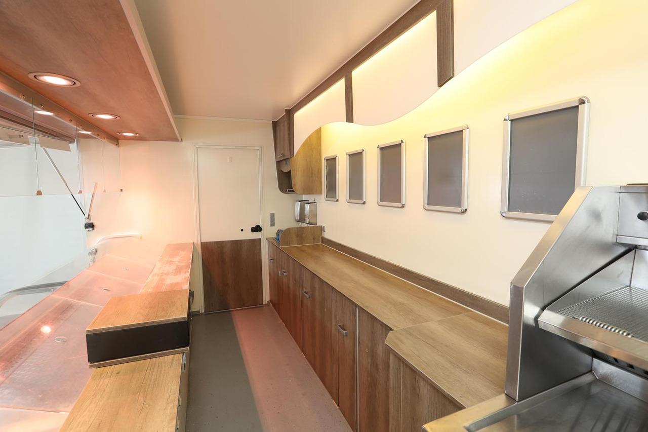 Wochenmarktmobil Seico - Toiduauto: pilt 5 Wochenmarktmobil Seico - Toiduauto: pilt 5