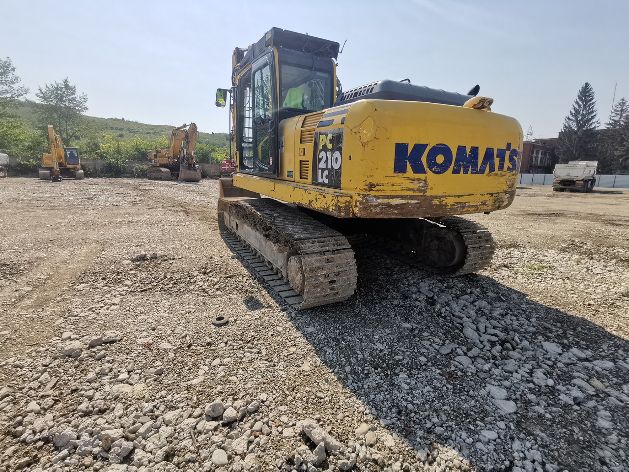 KOMATSU PC210 LC - 8 - Ekskavaator: pilt 3 KOMATSU PC210 LC - 8 - Ekskavaator: pilt 3
