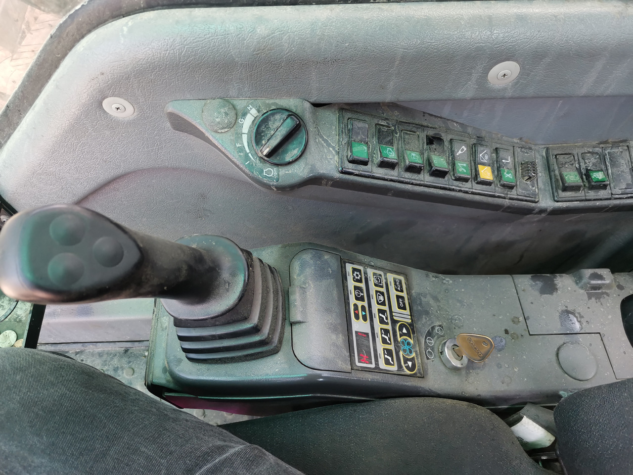 Lintekskavaator VOLVO 700 B: pilt 11 Lintekskavaator VOLVO 700 B: pilt 11