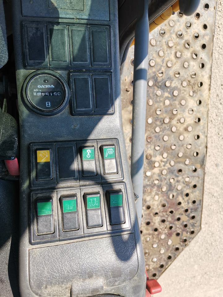 Lintekskavaator VOLVO 700 B: pilt 17 Lintekskavaator VOLVO 700 B: pilt 17