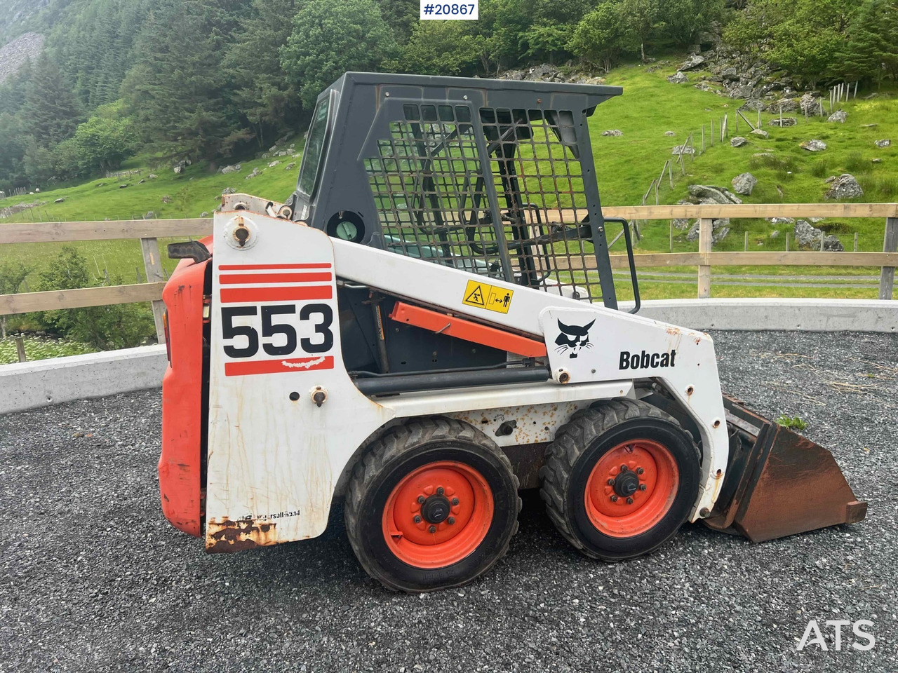 Bobcat 553 - Kompaktlaadur: pilt 4 Bobcat 553 - Kompaktlaadur: pilt 4