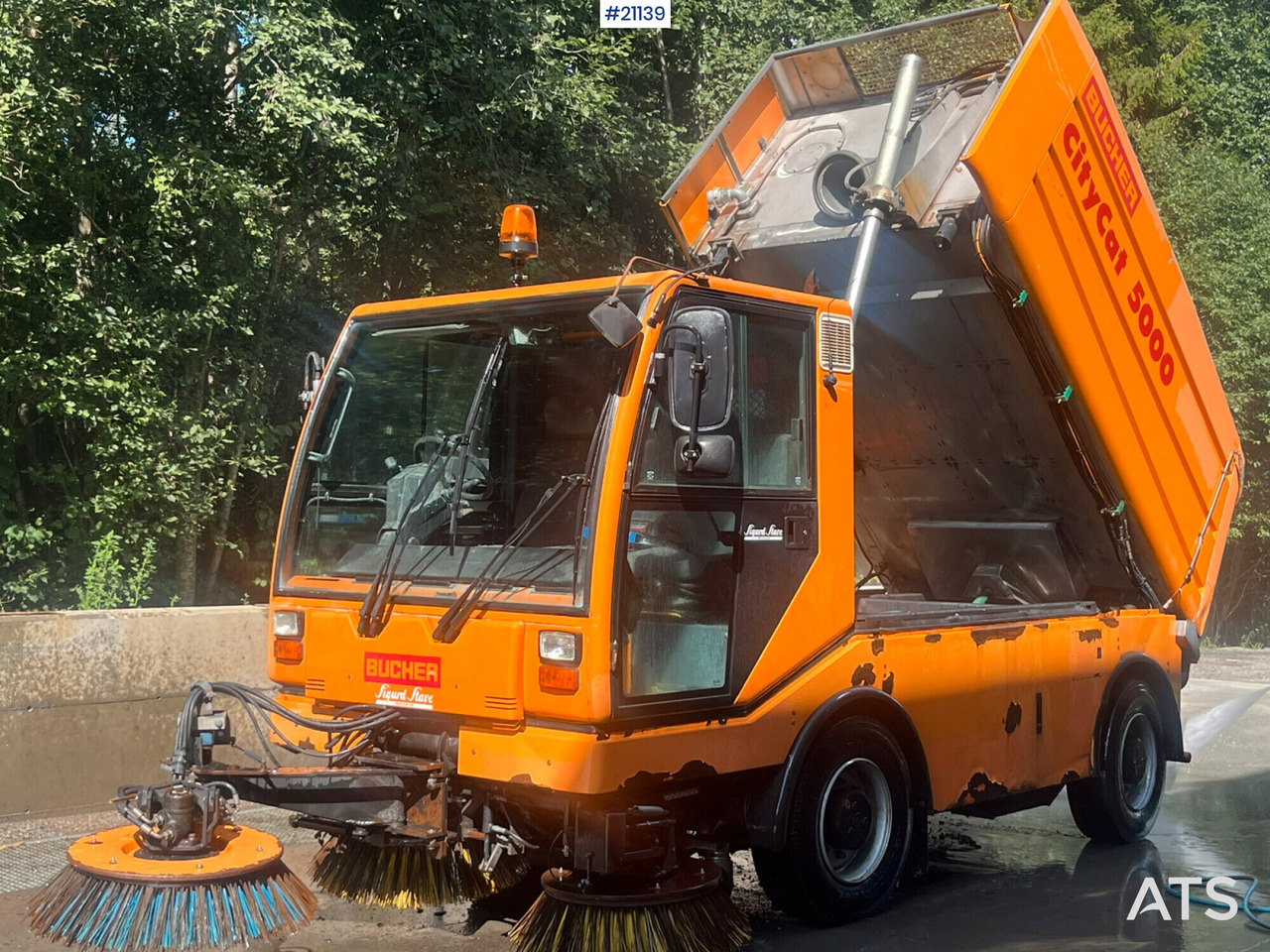 Bucher CityCat 5000 - Tänavapühkimismasin: pilt 3 Bucher CityCat 5000 - Tänavapühkimismasin: pilt 3