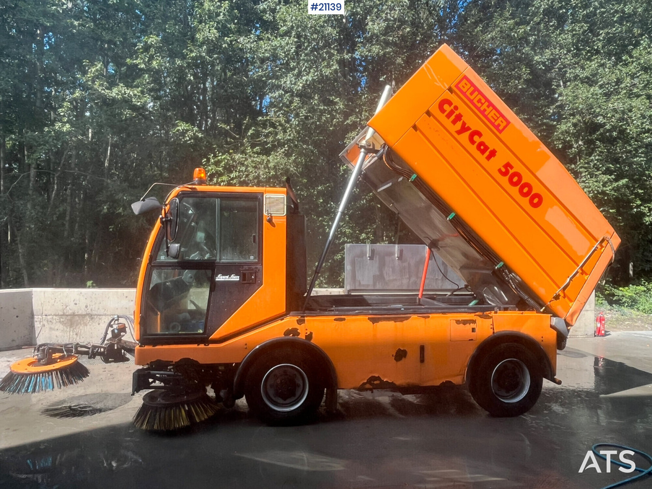 Bucher CityCat 5000 - Tänavapühkimismasin: pilt 1 Bucher CityCat 5000 - Tänavapühkimismasin: pilt 1