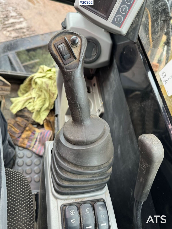 Ekskavaator Caterpillar 307E2: pilt 27