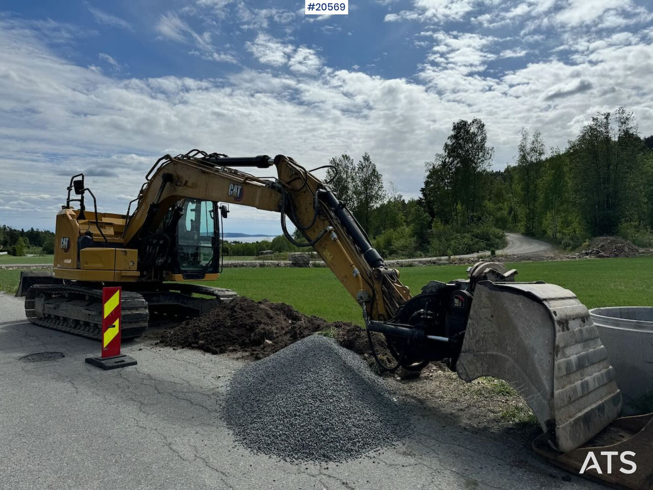 Caterpillar 315 Beltegraver m/ tilt og 2 skuffer - Ekskavaator: pilt 3 Caterpillar 315 Beltegraver m/ tilt og 2 skuffer - Ekskavaator: pilt 3