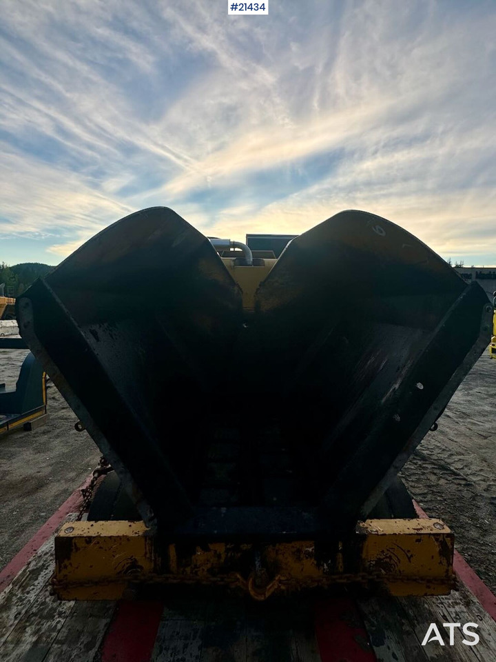 Asfaldilaotur Caterpillar AP 300: pilt 22