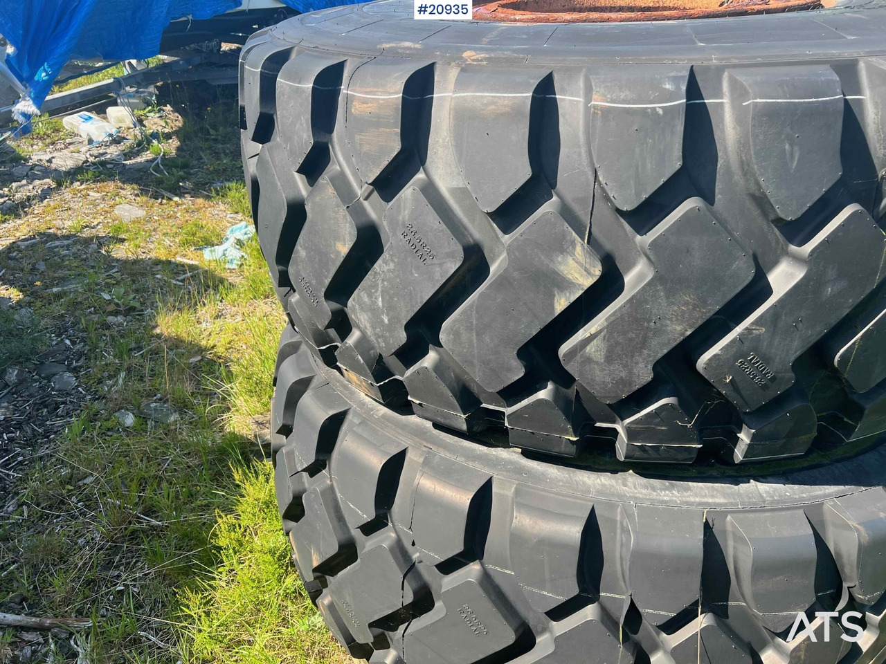Dekk Til Moxy dumper - Komplektne ratas - Ehitusmasinad: pilt 1 Dekk Til Moxy dumper - Komplektne ratas - Ehitusmasinad: pilt 1