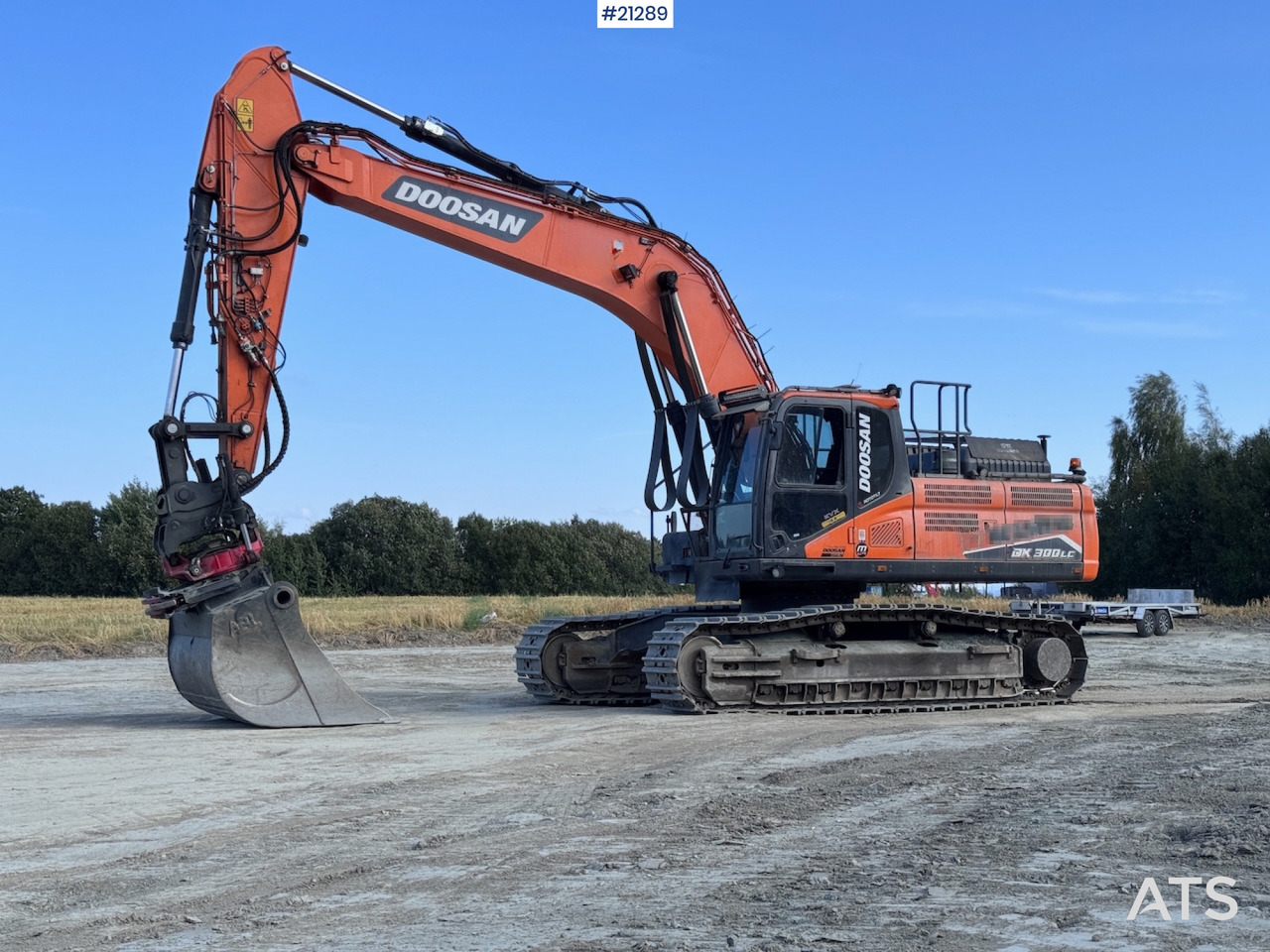 Doosan DX-300LC7 - Lintekskavaator: pilt 2 Doosan DX-300LC7 - Lintekskavaator: pilt 2