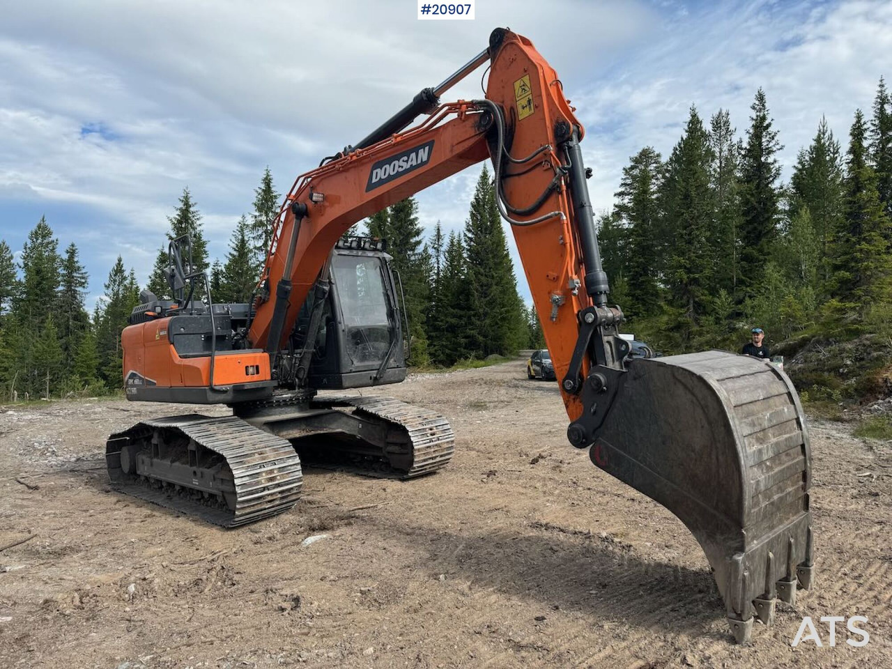 Doosan DX160LC - Lintekskavaator: pilt 4 Doosan DX160LC - Lintekskavaator: pilt 4