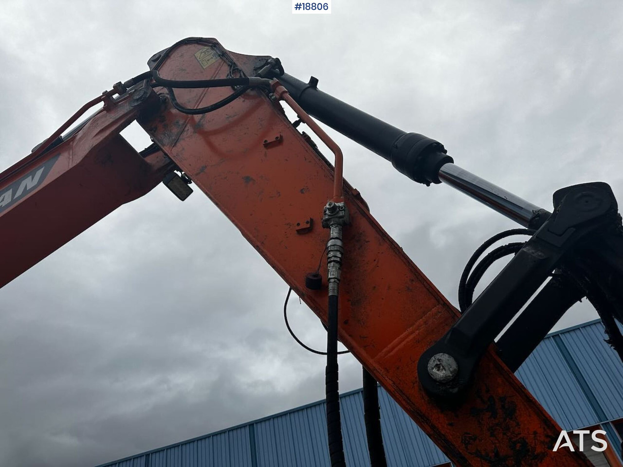 Ekskavaator Doosan DX225LC: pilt 33