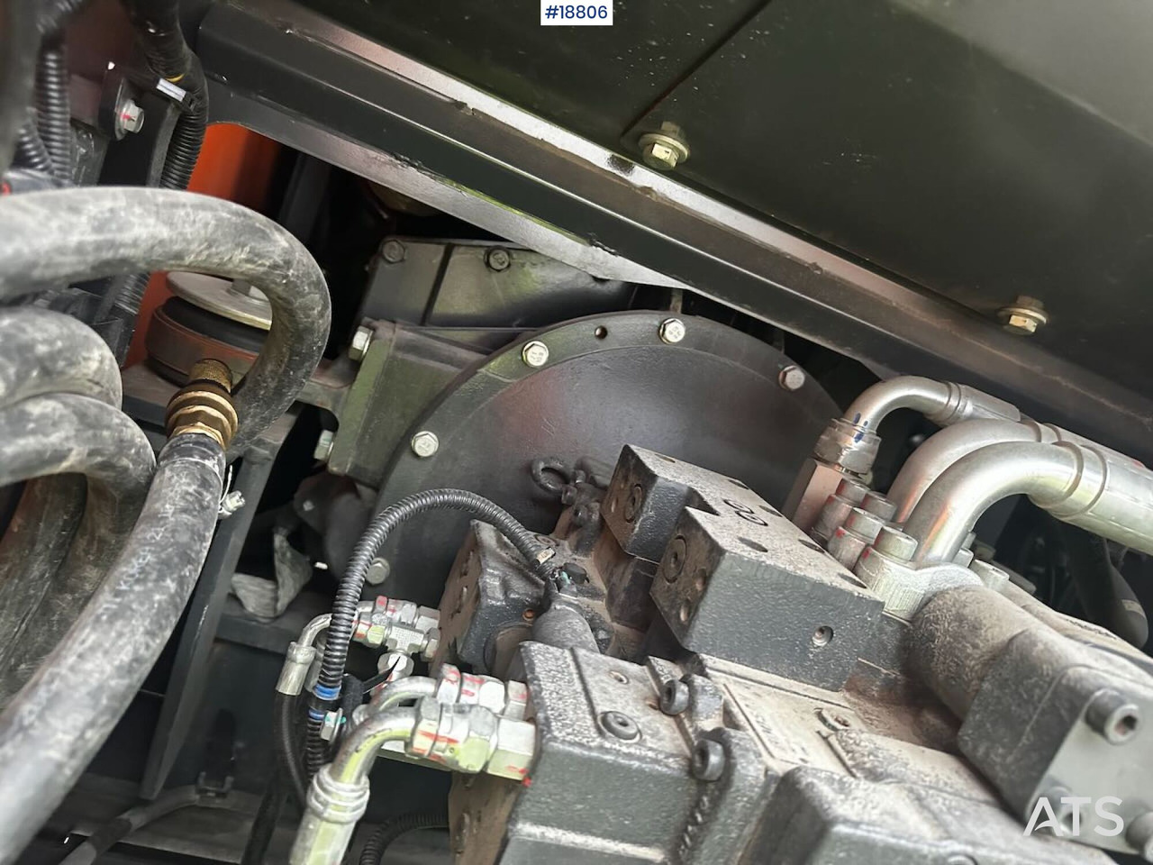 Ekskavaator Doosan DX225LC: pilt 11