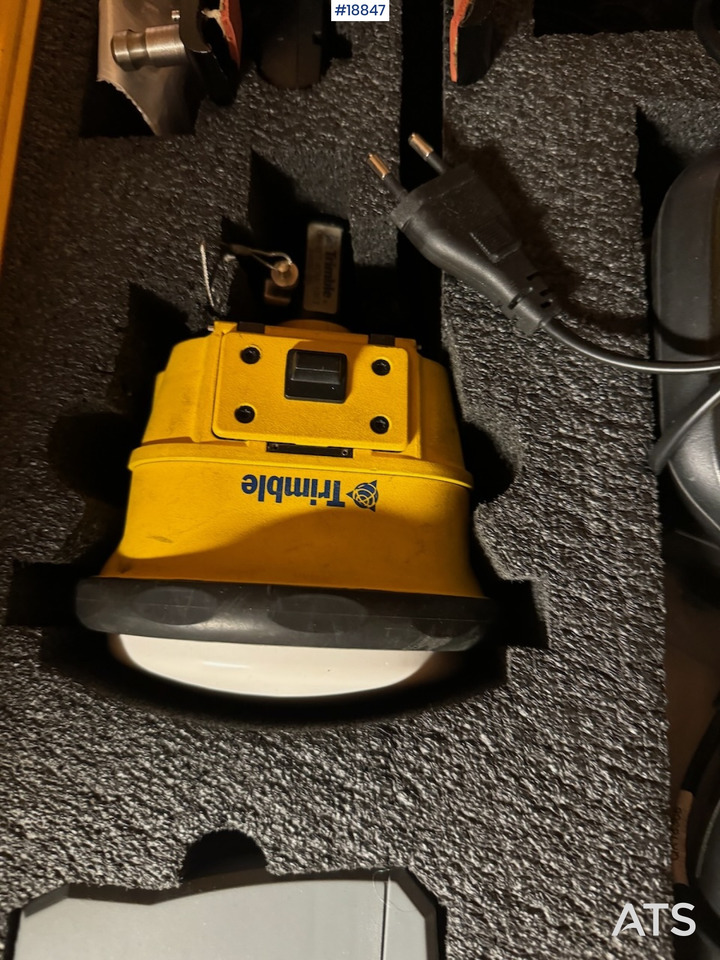 Trimble GPS - Ehitusmasinad: pilt 3 Trimble GPS - Ehitusmasinad: pilt 3
