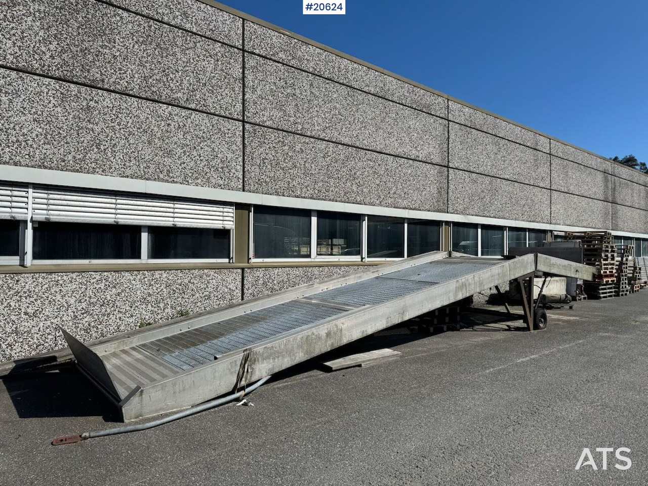 Truckrampe Truckrampe - Ehitusmasinad: pilt 1 Truckrampe Truckrampe - Ehitusmasinad: pilt 1