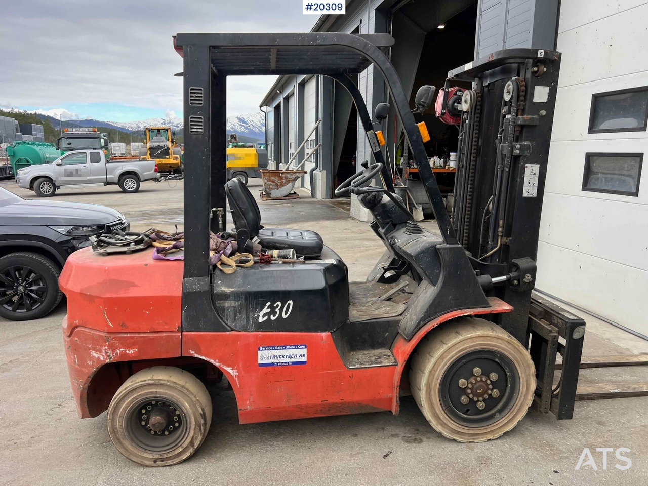 Gaffeltruck FG301 - Kahveltõstuk: pilt 4 Gaffeltruck FG301 - Kahveltõstuk: pilt 4
