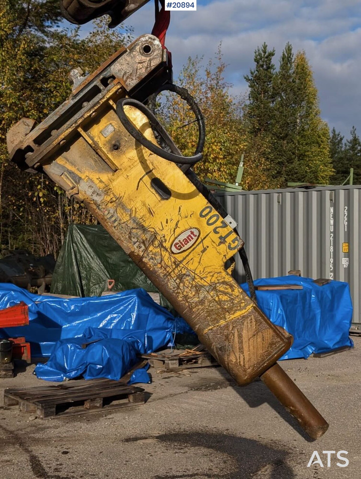 Giant GT200 - Hüdrauliline haamer - Ehitusmasinad: pilt 1 Giant GT200 - Hüdrauliline haamer - Ehitusmasinad: pilt 1