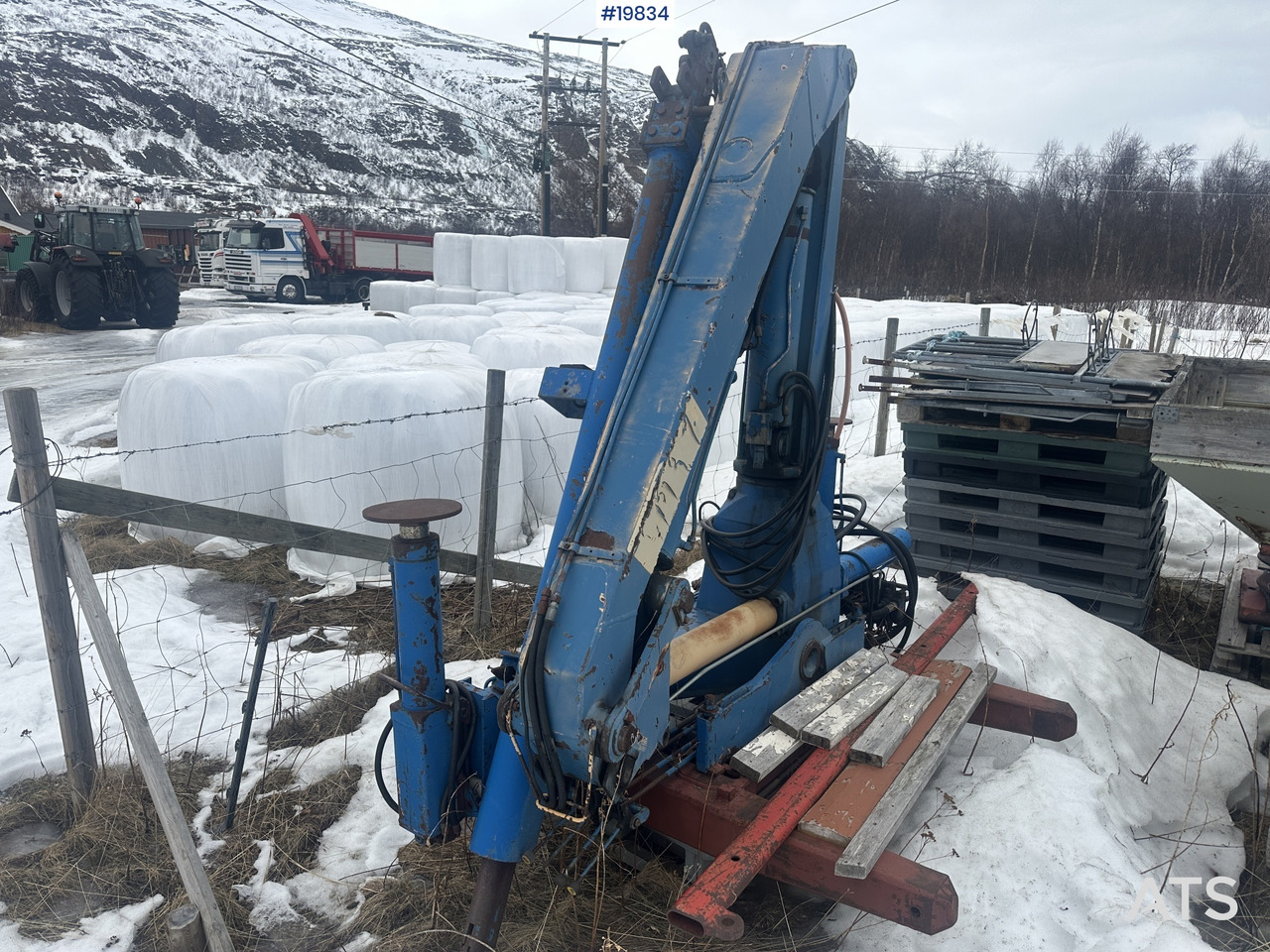 HMF rear-mounted 10 t/m crane - Kraana-manipulaator: pilt 2 HMF rear-mounted 10 t/m crane - Kraana-manipulaator: pilt 2