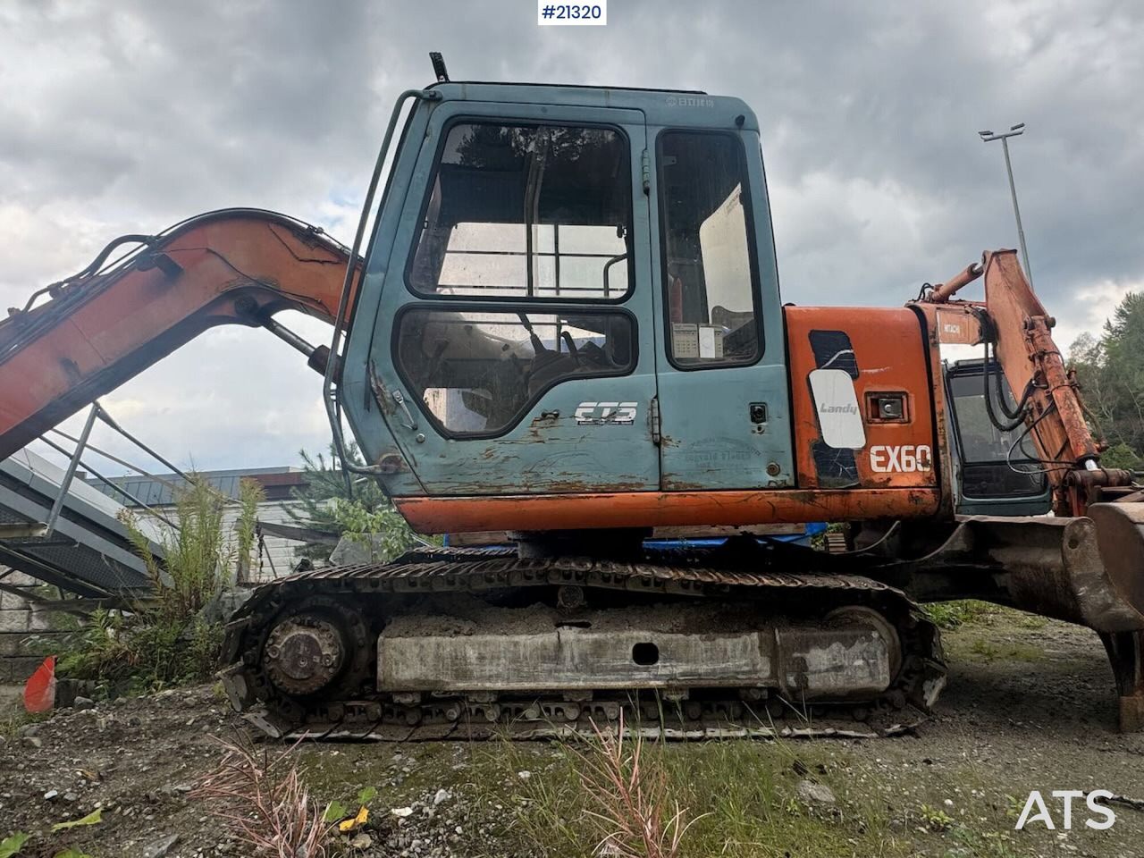 Hitachi EX60BL-3 - Lintekskavaator: pilt 4 Hitachi EX60BL-3 - Lintekskavaator: pilt 4