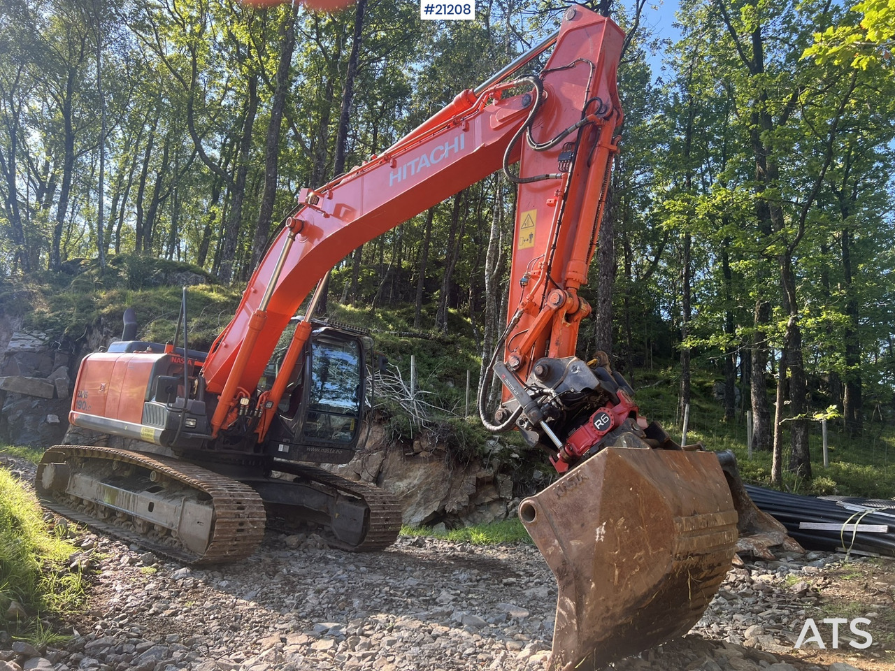 Hitachi zx190lc-5B - Lintekskavaator: pilt 3 Hitachi zx190lc-5B - Lintekskavaator: pilt 3