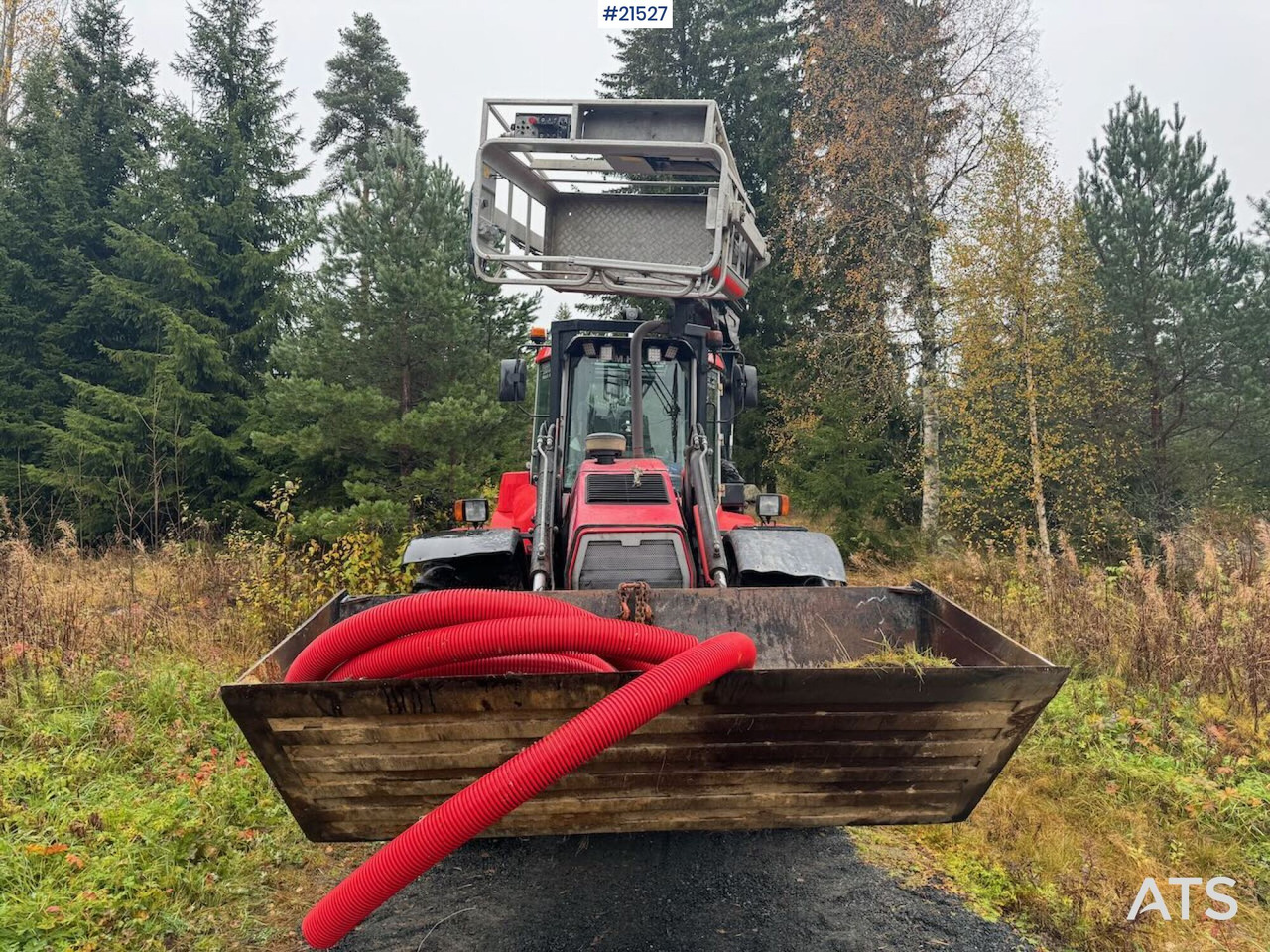 Huddig 1260B Traktorgraver m/ Huddig 2000 lift, tilt og pusseskuffe - Ekskavaator-laadur: pilt 3 Huddig 1260B Traktorgraver m/ Huddig 2000 lift, tilt og pusseskuffe - Ekskavaator-laadur: pilt 3