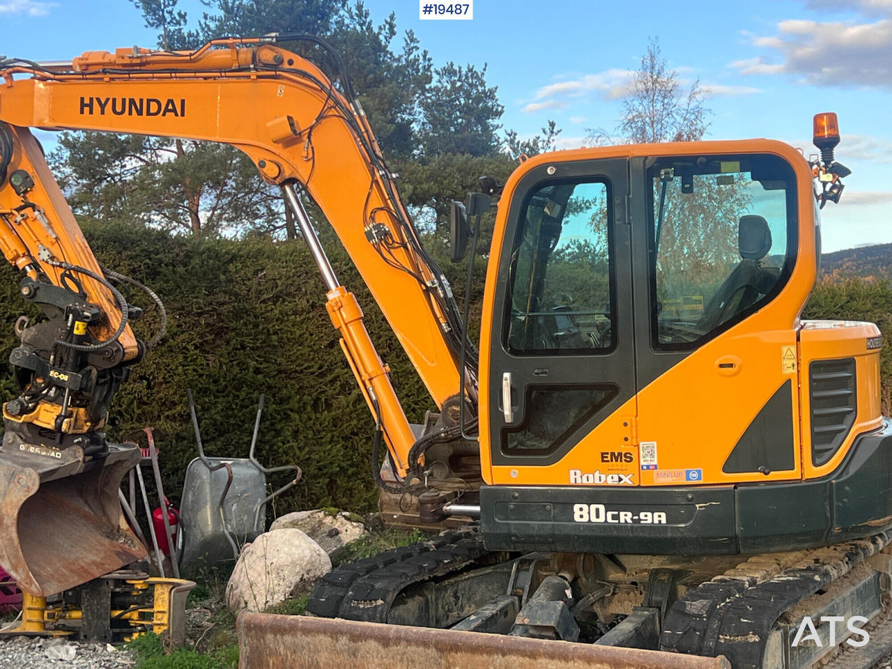 Hyundai Robex 80 CR-9A - Ekskavaator: pilt 2 Hyundai Robex 80 CR-9A - Ekskavaator: pilt 2