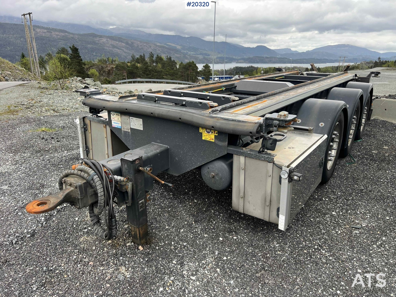 Istrail Krok kjerre - Multilift/ Liftdumper haagis: pilt 2 Istrail Krok kjerre - Multilift/ Liftdumper haagis: pilt 2
