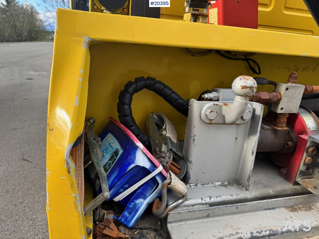 Puksiirauto Iveco 75E15: pilt 19