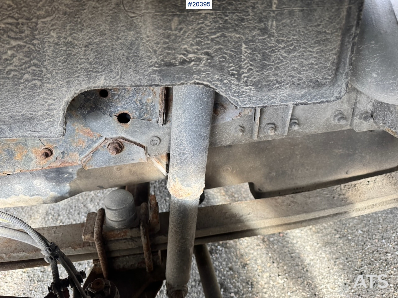 Puksiirauto Iveco 75E15: pilt 12