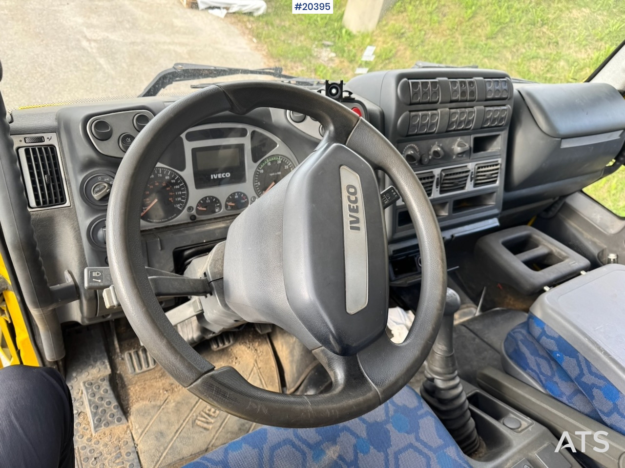 Puksiirauto Iveco 75E15: pilt 37