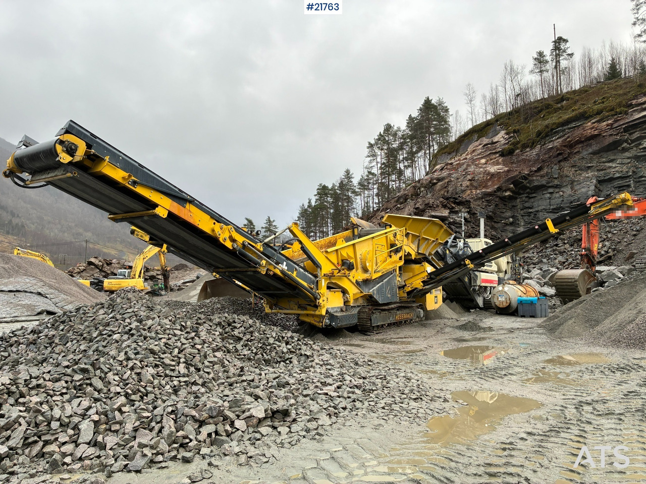 Keestrack 2016 Keestrack K4 2 dekker sikt - Sõeluja: pilt 1 Keestrack 2016 Keestrack K4 2 dekker sikt - Sõeluja: pilt 1