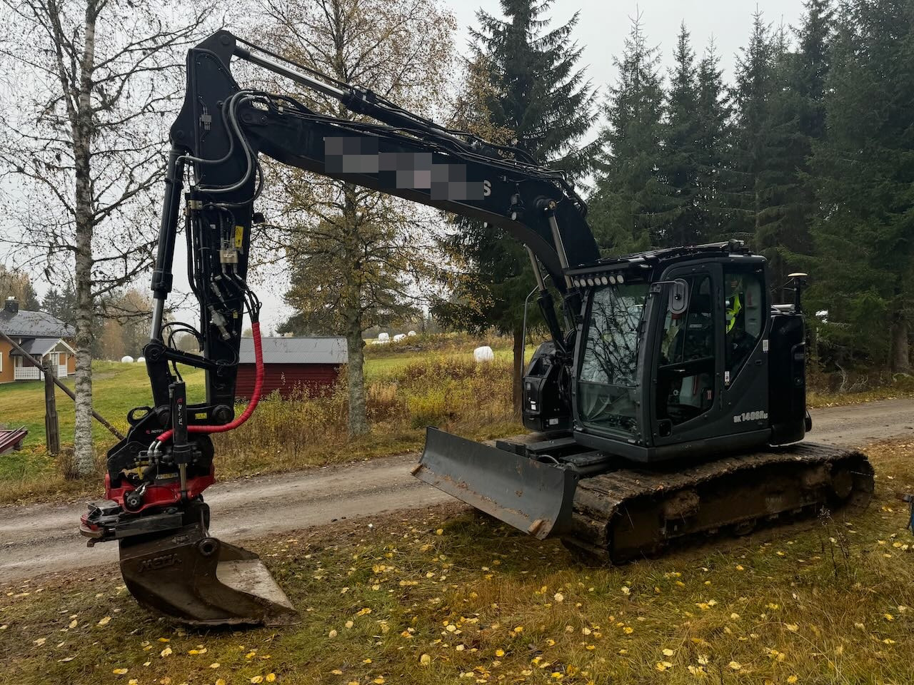 Kobelco SK140SRLC - Lintekskavaator: pilt 2 Kobelco SK140SRLC - Lintekskavaator: pilt 2
