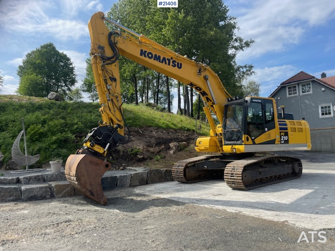 Komatsu PC210LC-11 - Lintekskavaator: pilt 3 Komatsu PC210LC-11 - Lintekskavaator: pilt 3