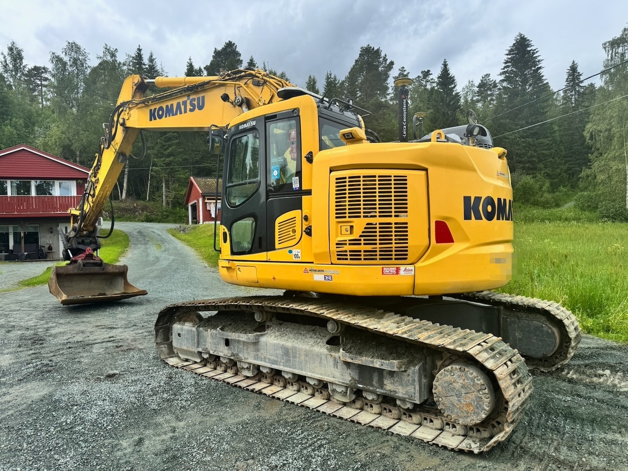 Komatsu PC229USLC-11 - Lintekskavaator: pilt 4 Komatsu PC229USLC-11 - Lintekskavaator: pilt 4