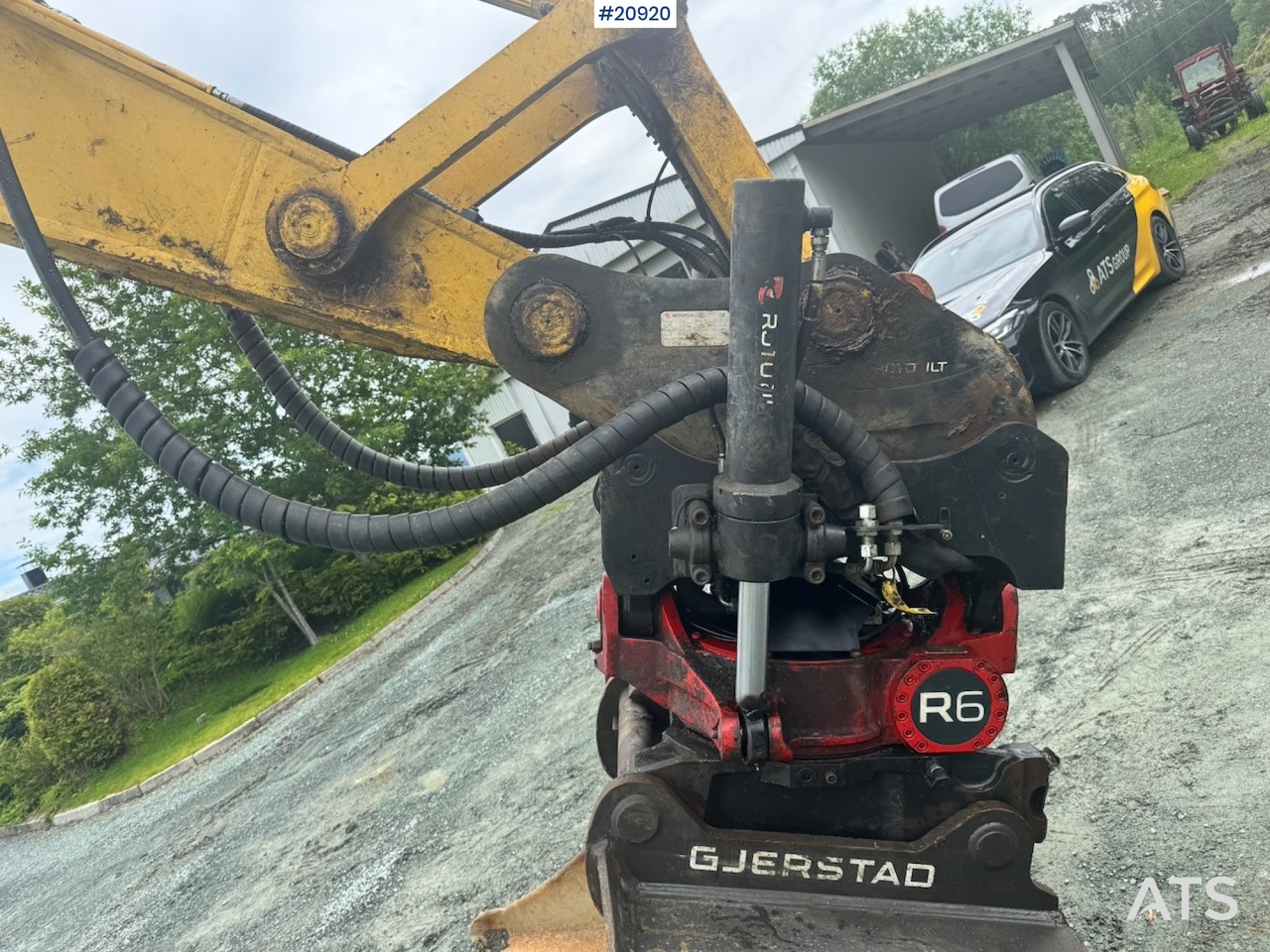 Lintekskavaator Komatsu PC229USLC-11: pilt 29