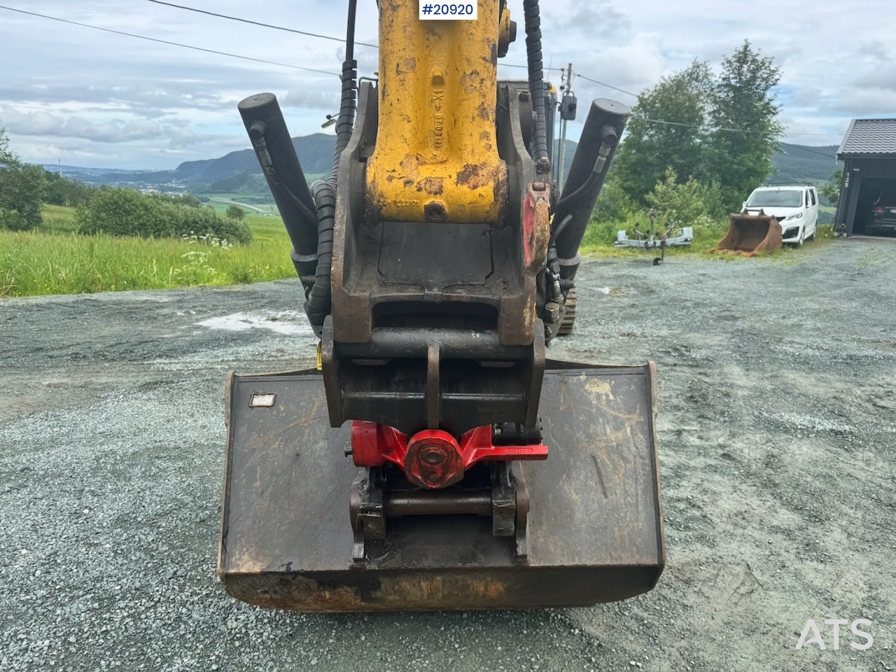 Lintekskavaator Komatsu PC229USLC-11: pilt 28