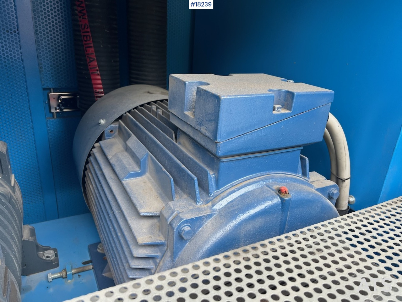 Kommunaal-/ Erisõiduk Sibilia VacbLast: pilt 10 Kommunaal-/ Erisõiduk Sibilia VacbLast: pilt 10