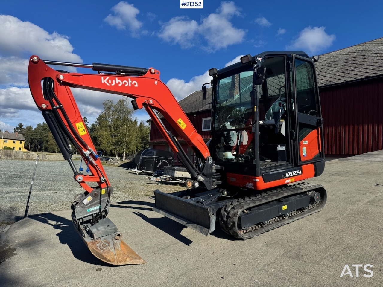 Kubota KX027-4 - Miniekskavaator: pilt 2 Kubota KX027-4 - Miniekskavaator: pilt 2