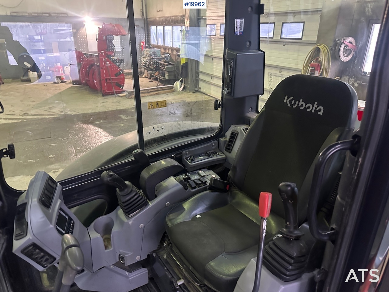 Ekskavaator Kubota KX057-4: pilt 35