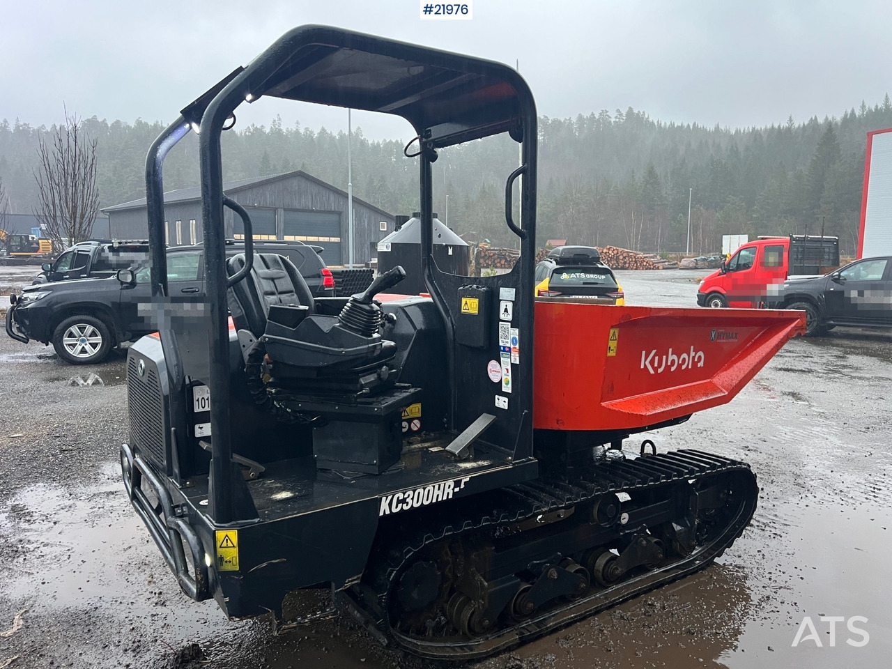 Kubota kc300hr-5 - Roomikkallur: pilt 2 Kubota kc300hr-5 - Roomikkallur: pilt 2