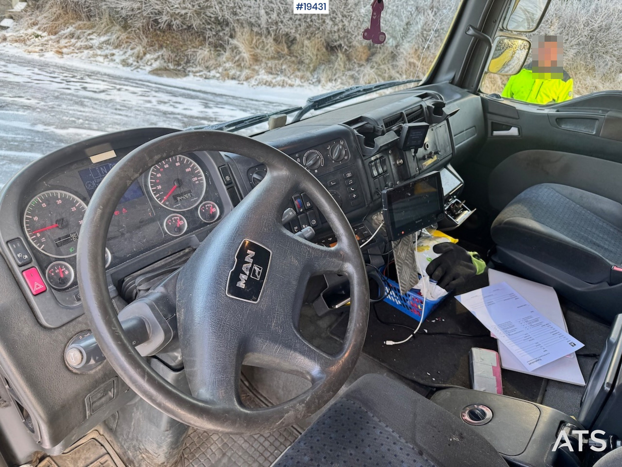 Konteinerveduk/ Tõstukiga veoauto MAN TGM 15.280: pilt 37