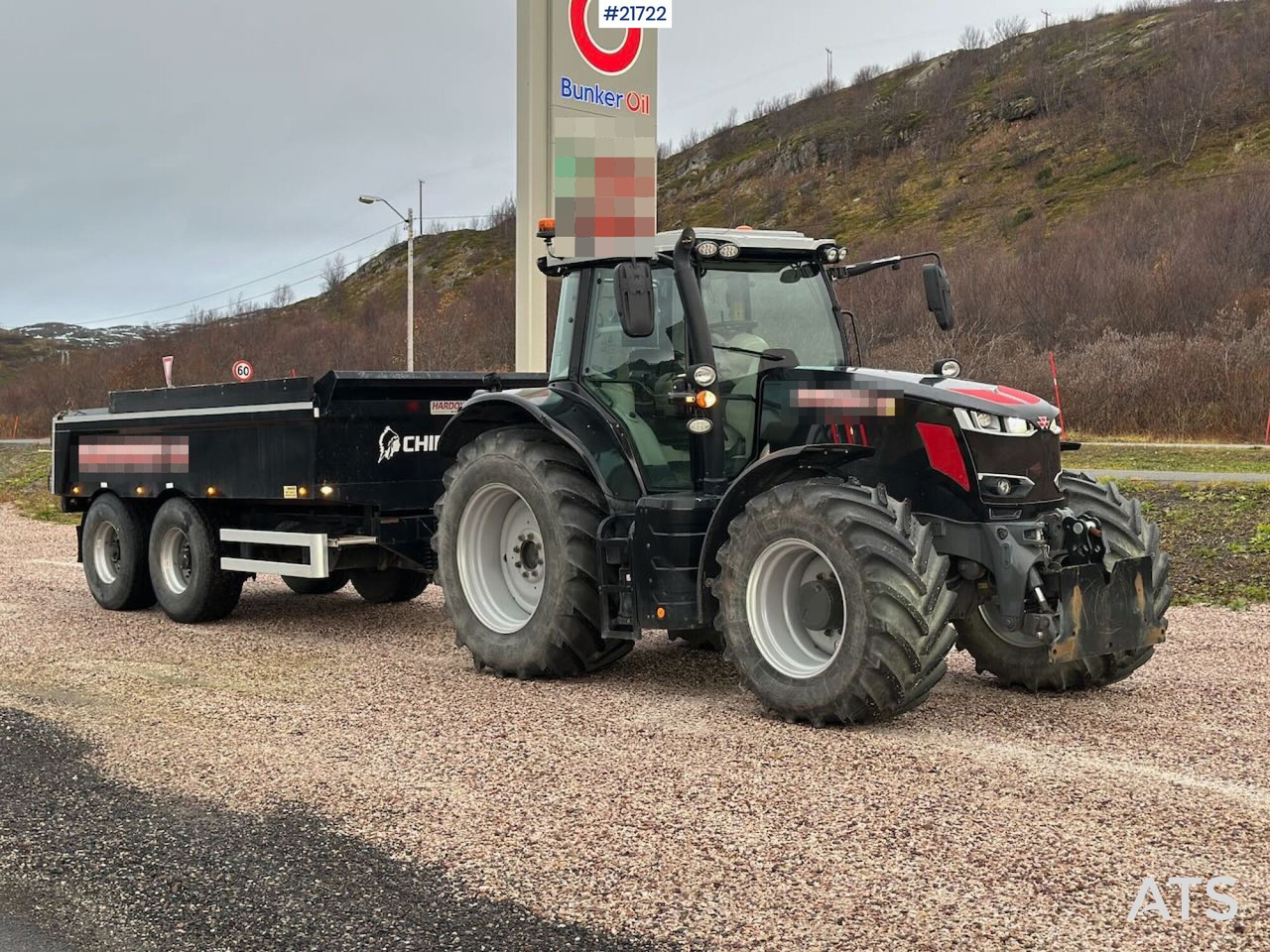 Massey Ferguson 7719 S 4x4 brøyterigget traktor m/ 2 sett dekk, snøfres og henger. SE VIDEO - Traktor: pilt 5 Massey Ferguson 7719 S 4x4 brøyterigget traktor m/ 2 sett dekk, snøfres og henger. SE VIDEO - Traktor: pilt 5