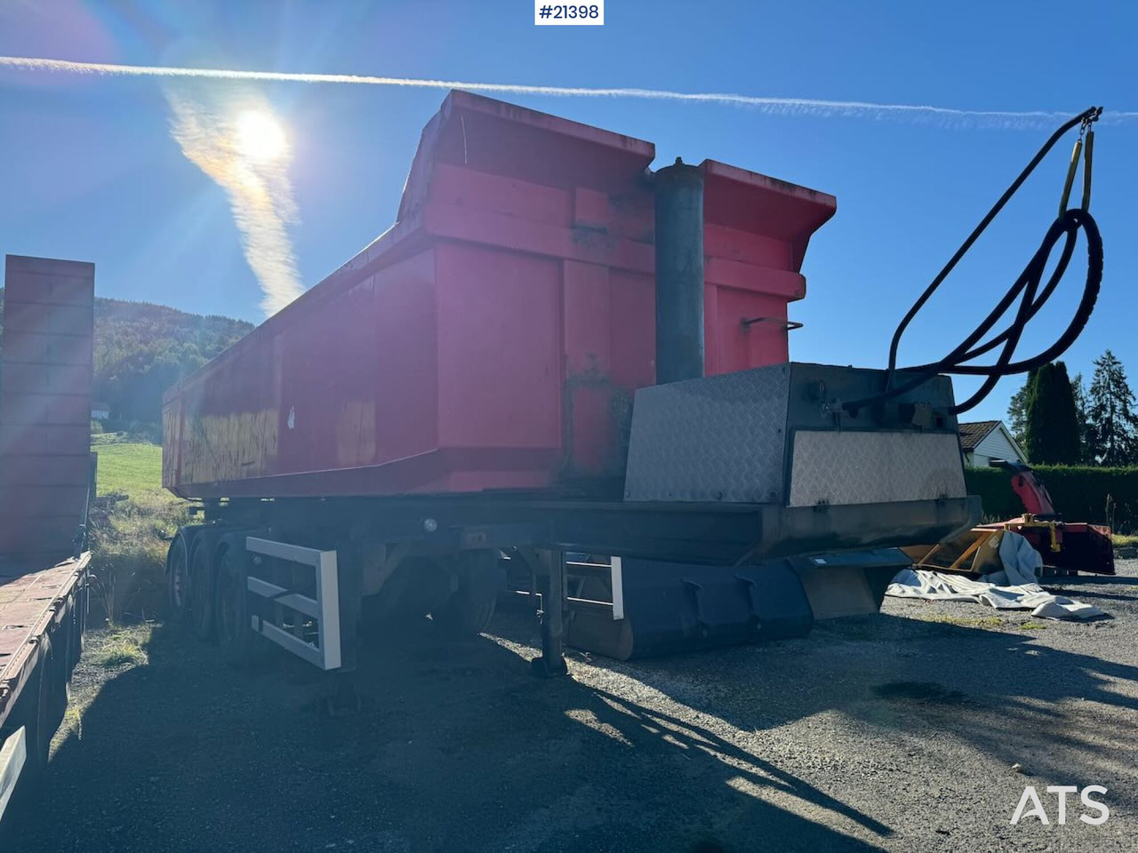 Maur Tippsemi - Kallur-poolhaagis: pilt 1 Maur Tippsemi - Kallur-poolhaagis: pilt 1