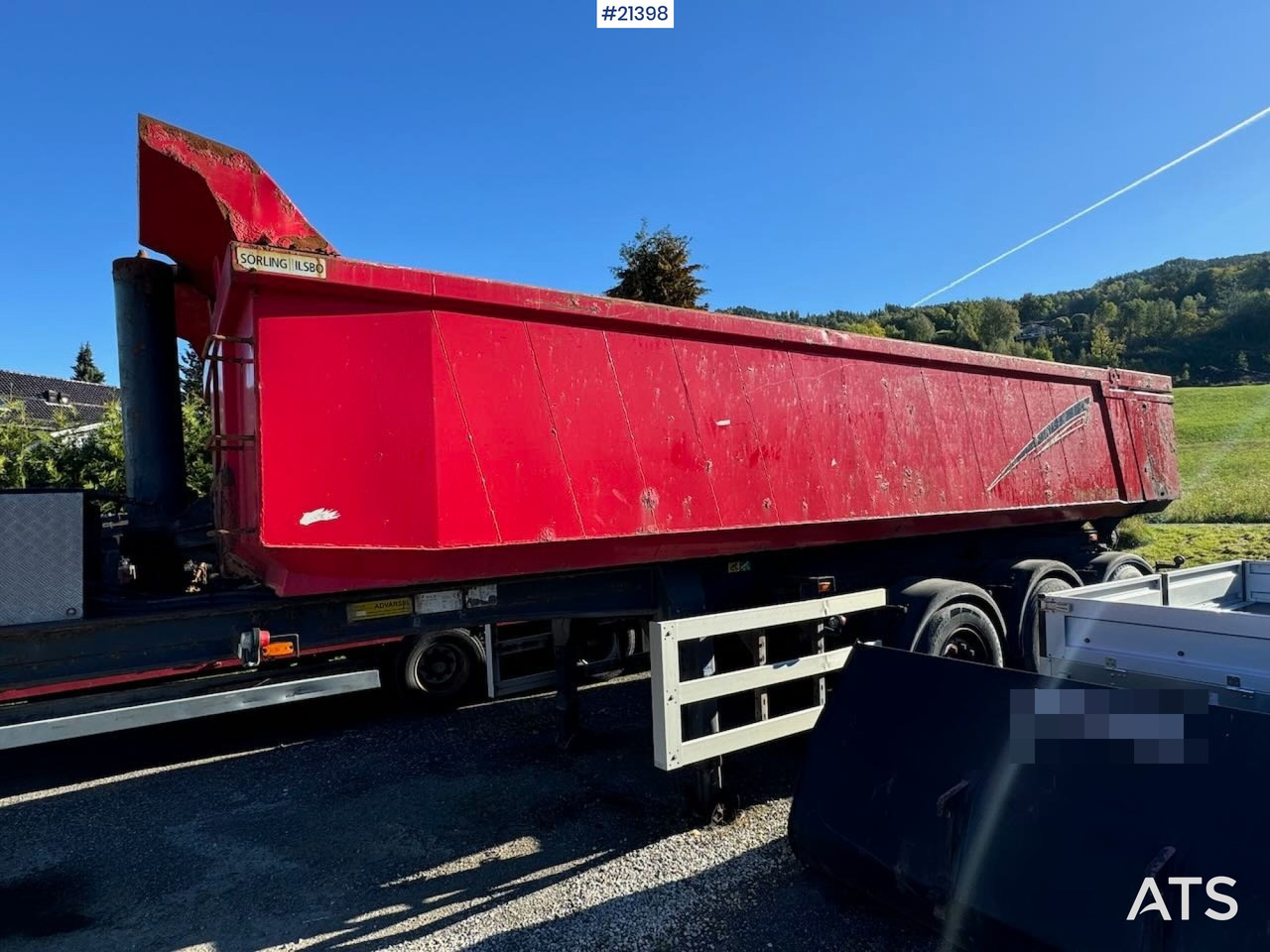 Maur Tippsemi - Kallur-poolhaagis: pilt 4 Maur Tippsemi - Kallur-poolhaagis: pilt 4