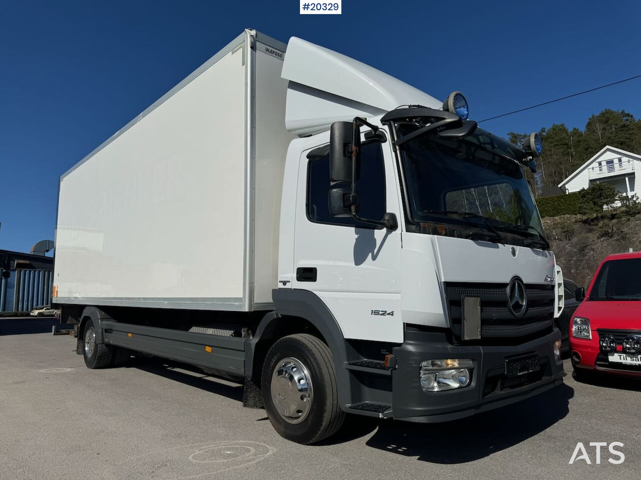 Mercedes Atego 1524 - Kasti veoauto: pilt 2 Mercedes Atego 1524 - Kasti veoauto: pilt 2